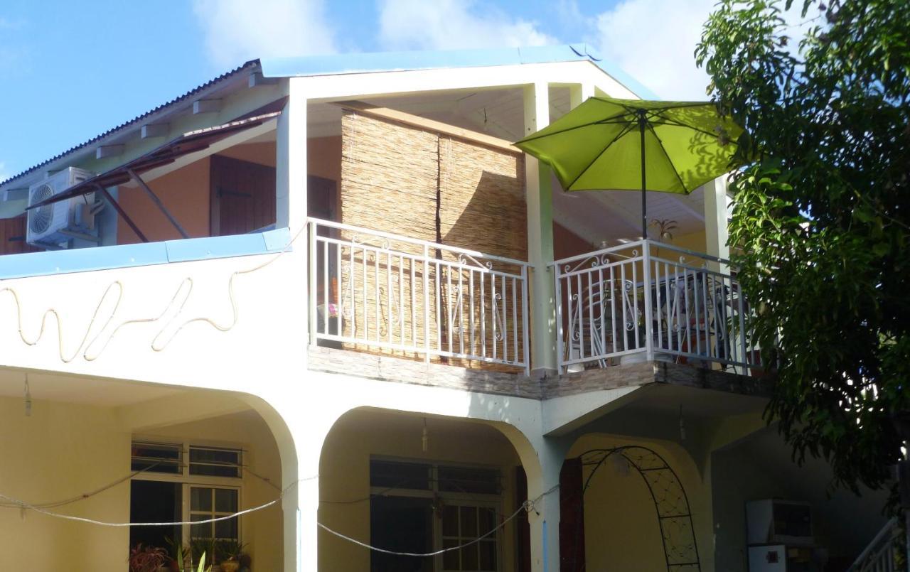 Apartamento Cocon Tropical Vieux-Habitants Exterior foto